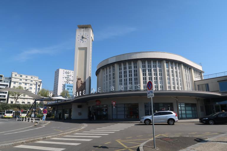 Gare de chemin de fer, 8 place du 19ème Régiment d'Infanterie (Brest)