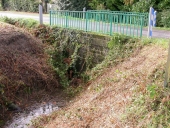 Pont sur la rigole du canal d'Ille et Rance, Bazouges-sous-Hédé, la Guénaudière (Hédé)