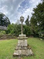 Croix monumentale, Pomeleuc (Lanouée fusionnée en Forges de Lanouée en 2019)