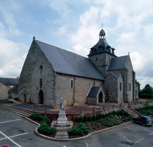 Prieuré Saint-Martin, église paroissiale de bénédictins (Tremblay fusionnée en Val-Couesnon en 2019)