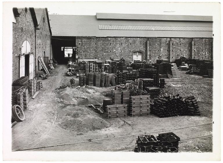 Usine de construction mécanique Rosengart, puis Chaffoteaux et Maury, actuellement magasins de commerce, quai Armez, port du Légué (Saint-Brieuc) TRAVAIL EN COURS