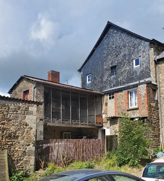 Architecture urbaine en pan de bois de Combourg