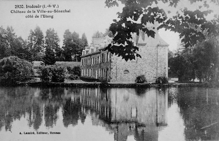 Château, Ville au Sénéchal (Irodouër)