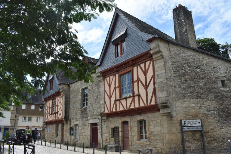 Inventaire de l'architecture urbaine en pan de bois d'Auray