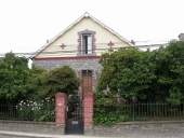 Maison, 22 rue de la Motte (Hédé fusionnée avec Bazouges-sous-Hédé pour former la commune de Hédé-Bazouges en 2009)