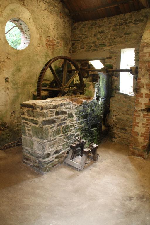 Moulin à papier, teillage de lin, Pont-Pol (Plourin-lès-Morlaix)