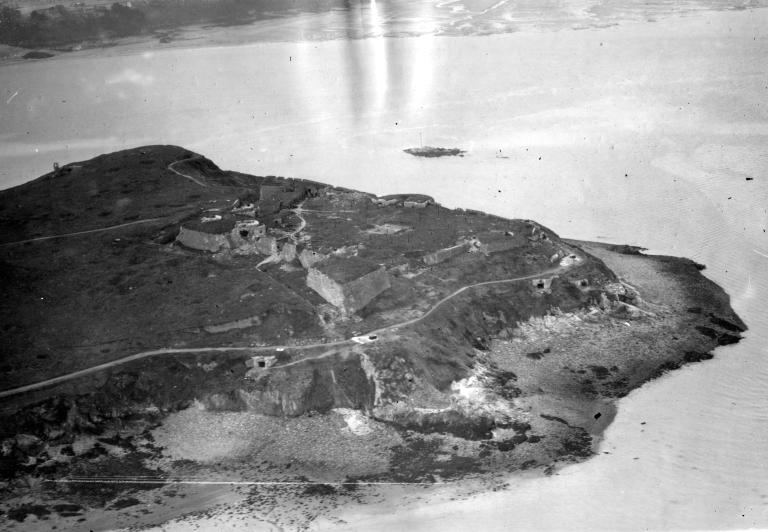 Fort de la Cité d'Aleth puis ensemble fortifié dit "Stützpunkt Zitadelle Ra 230", actuellement "Mémorial 39/45", Saint-Servan (Saint-Malo)