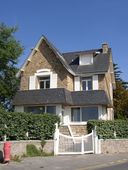 Maison de villégiature, 30 boulevard de Toulhars (Larmor-Plage)