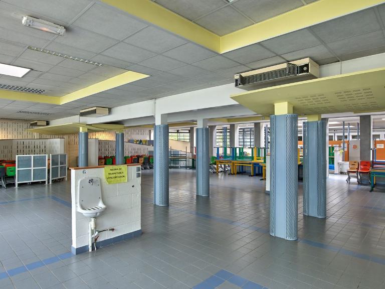 Les services communs de la cité scolaire Kerichen, dite aussi "Campus Kerichen" (Brest).