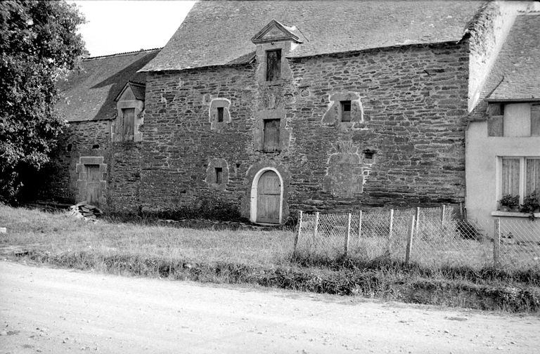 Les maisons et les fermes sur la commune de Sérent