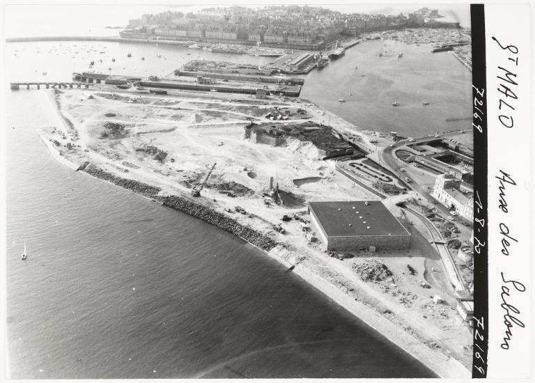 Fort du Naye puis ensemble fortifié (Ra 226) (dossier en cours), Le Naye (Saint-Malo)