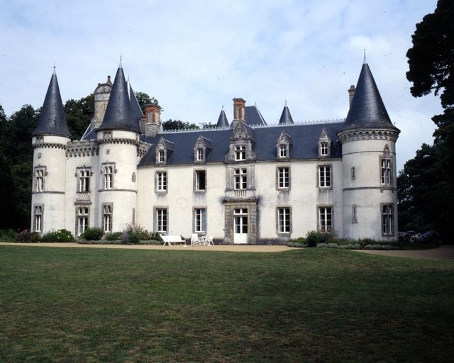 Château de Kerthomas (Sarzeau) (enquête thématique régionale sur les châteaux du XIXe siècle)