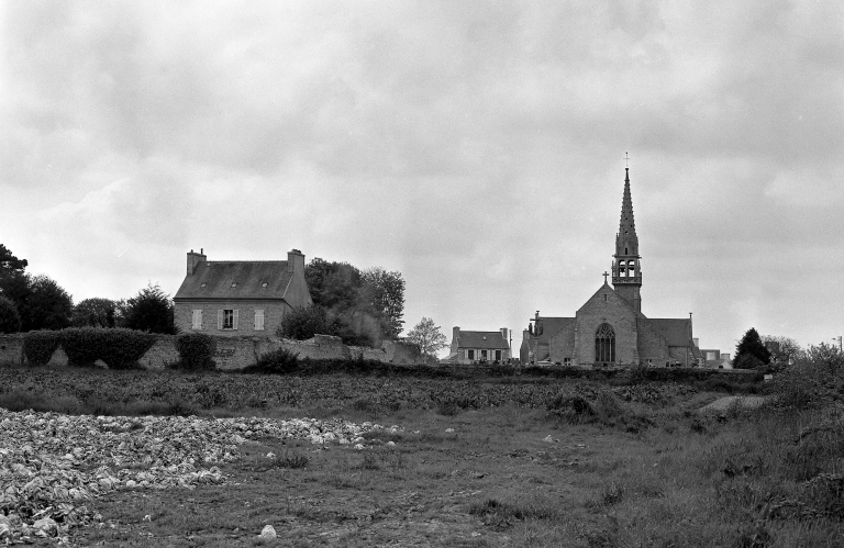 Eglise paroissiale Saint-Eloi (Mespaul)