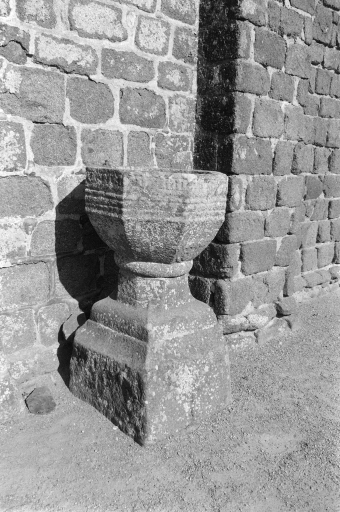 Prieuré de bénédictins, église paroissiale Notre-Dame, place de l'église (Hédé-Bazouges)