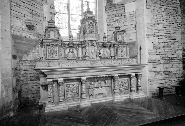 Ensemble (autel, tabernacle), église paroissiale Notre-Dame (Plévin)