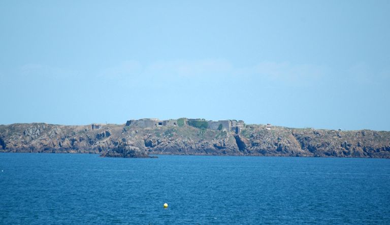 Fort de la Varde (Arboulé) puis ensemble fortifié (Ra 109), pointe de la Varde, (Saint-Malo)
