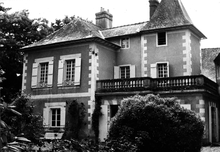 Manoir dit le Brossy (Saint-Grégoire)