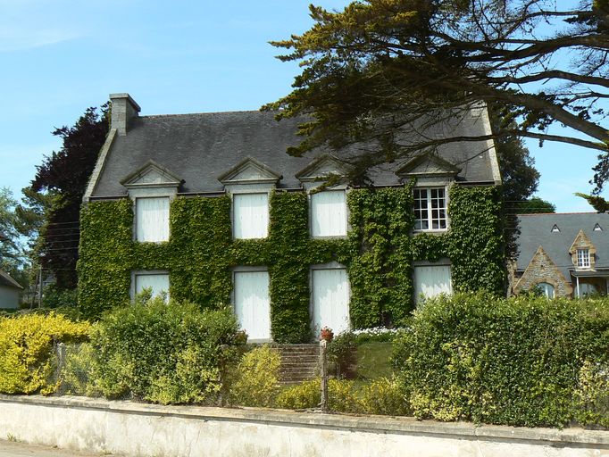 Maison de villégiature Ker Gan Avel, 2 avenue Armand Peugeot, Morgat (Crozon)