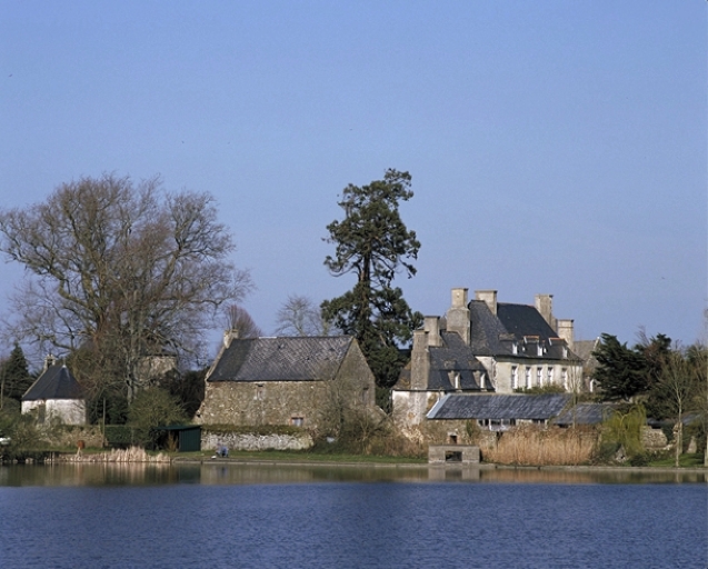 Château La Fosse Hingant (Saint-Coulomb)
