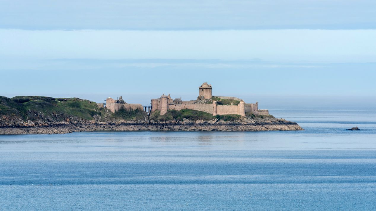 Château de La Roche-Goyon puis Fort La Latte (Plévenon)