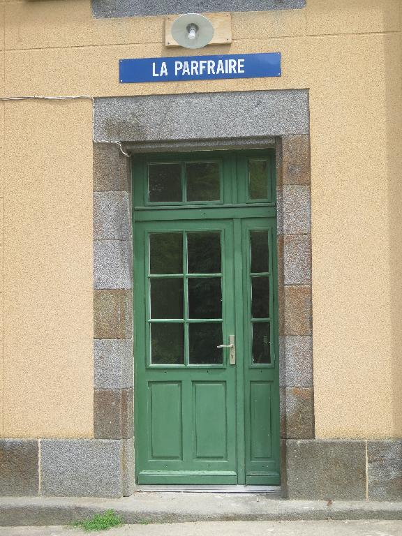 Canal d'Ille-et-Rance, Maison éclusière n°25, La Parfraire (Bazouges-sous-Hédé fusionnée avec Hédé pour former la commune de Hédé-Bazouges en 2009)