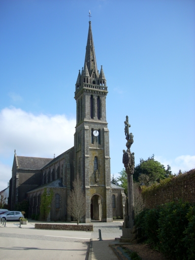 Eglise paroissiale Saint-Séverin (Saint-Ségal)