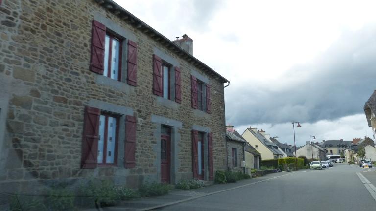 Maison, 4ter rue de l'Etang (Hédé fusionnée avec Bazouges-sous-Hédé pour former la commune de Hédé-Bazouges en 2009)