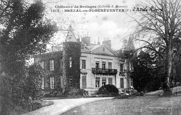 Château de Brézal (Plounéventer)