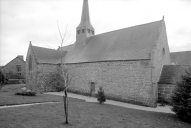 Eglise paroissiale Saint-Christophe (Saint-Christophe-de-Valains)