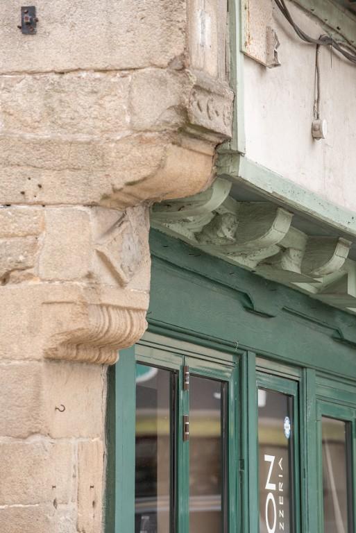 Maisons, 1-3 place de la République (Auray)