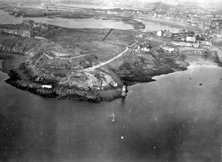 Fort de la Cité d'Aleth puis ensemble fortifié (Ra 230), actuellement Mémorial 39-45, Saint-Servan (Saint-Malo)