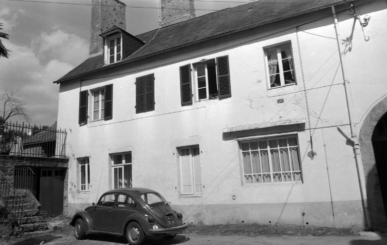 Hôtel de Nantois, 11 place Maréchal Foch