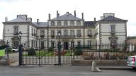 Mairie, préfecture, sous-préfecture, 8 rue François Mitterrand (Pontivy)