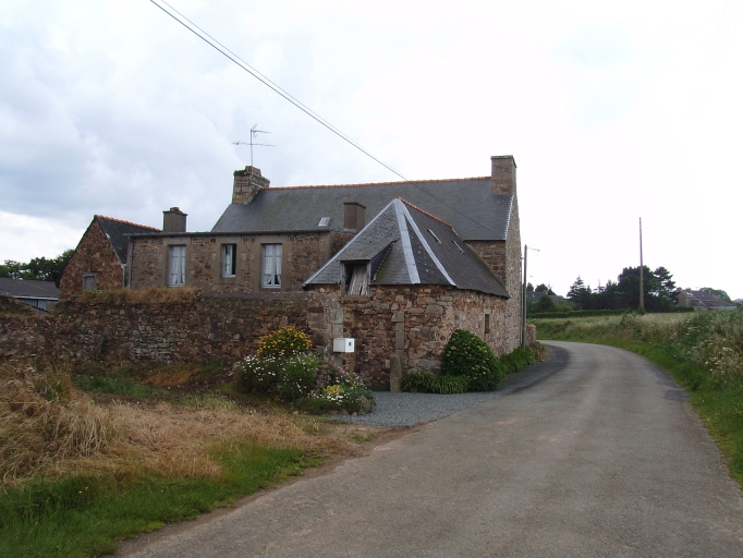 Ferme, route du Gélard (Ploubazlanec)