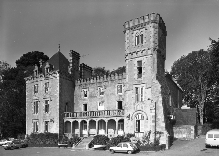 Château de Kersaliou (Saint-Pol-de-Léon)