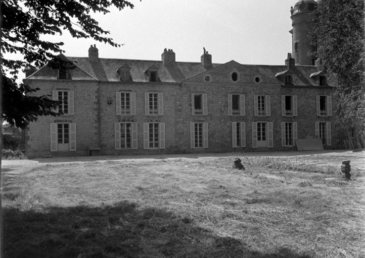 Château de Keravéon (Erdeven)