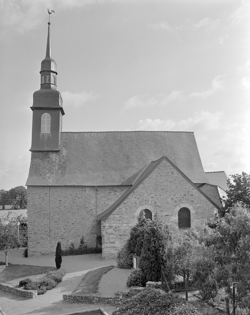 Eglise paroissiale Saint-Exupère (Brécé)