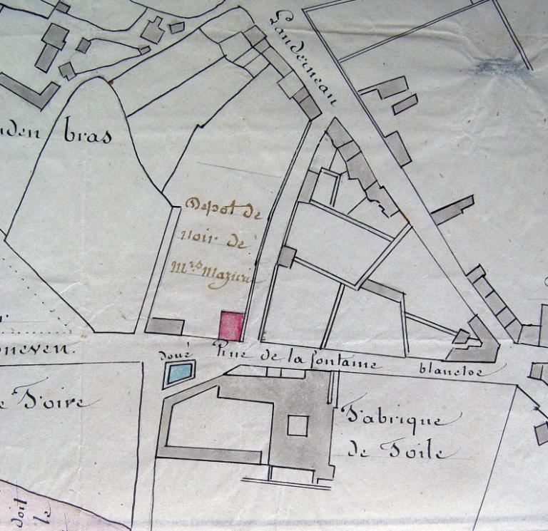 Ancien couvent des Capucins puis atelier de tissage, 2, 4 rue des Capucins ; rue de la Fontaine-Blanche (Landerneau)