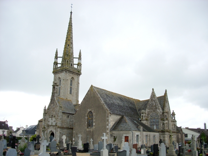 Église paroissiale Saint-Pierre, place de l'Eglise (Guiclan)