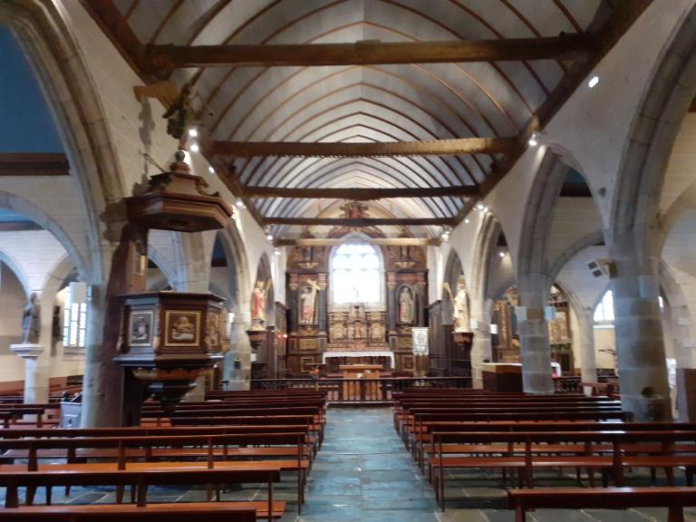 Enclos paroissial et église Saint-Pierre (Pleyber-Christ)