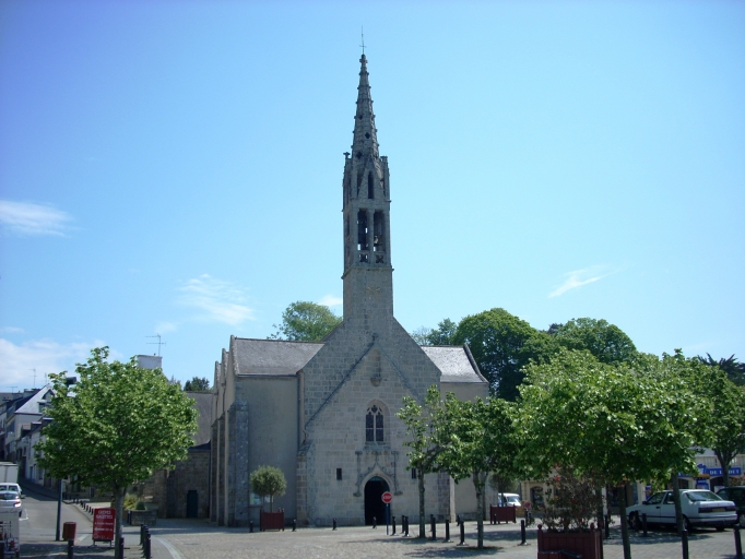 Eglise, dite église du Port ou église Saint-Thomas, quai Commandant l'Herminier (Bénodet)