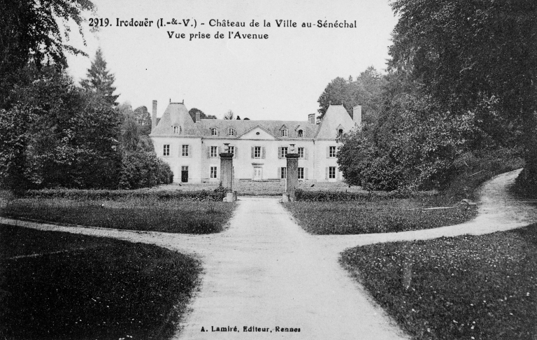 Château, Ville au Sénéchal (Irodouër)