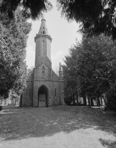 Chapelle Notre-Dame-de-la-Délivrance, le Rocher de Monthault (Monthault)