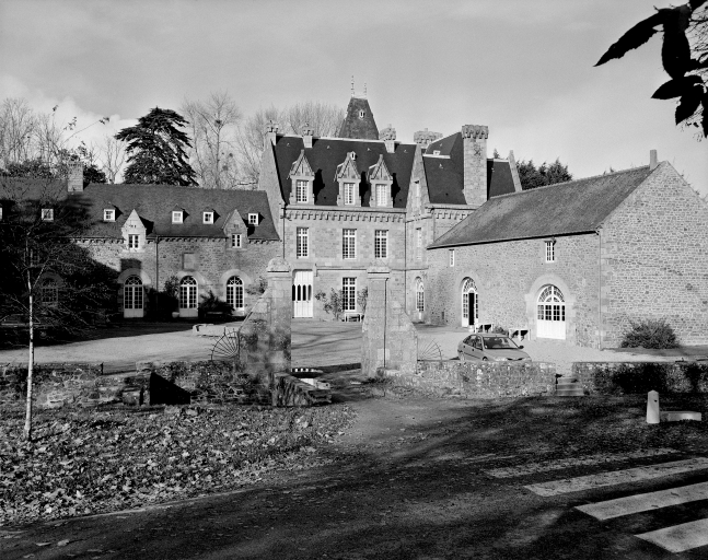 Manoir dit château de la Vicomté, 26 rue du Manoir (Dinard)