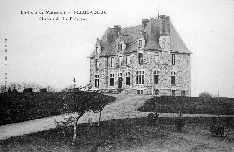 Château, la Prévotais ou la Prévautaie (Pleucadeuc)