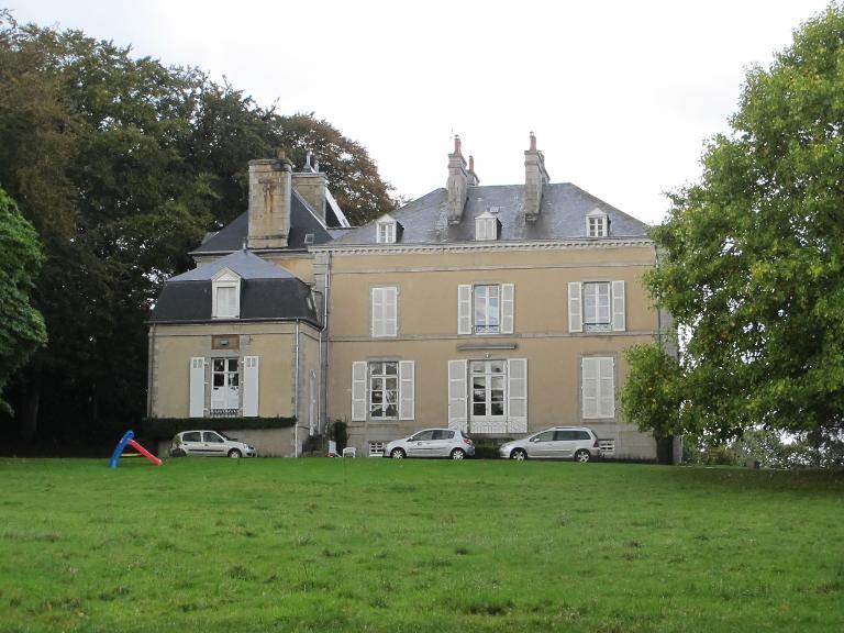 Château de Feulavoir (Luitré fusionnée en Luitré-Dompierre en 2019)