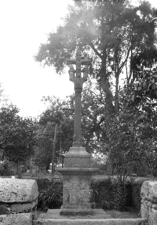 Croix de chemin, Cran (Saint-Gérand)