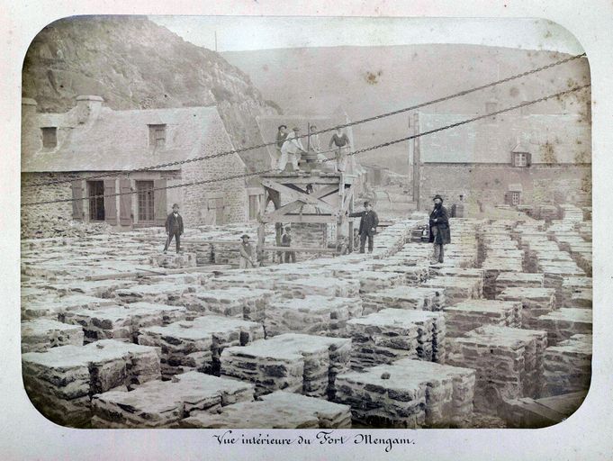 Fort du Mengant : batteries haute et basse (Plouzané)