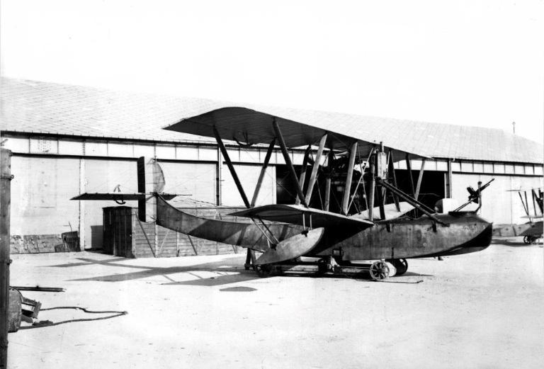 Centre d'aviation maritime de Tréguier puis Naval air station de Tréguier (Pouguiel)