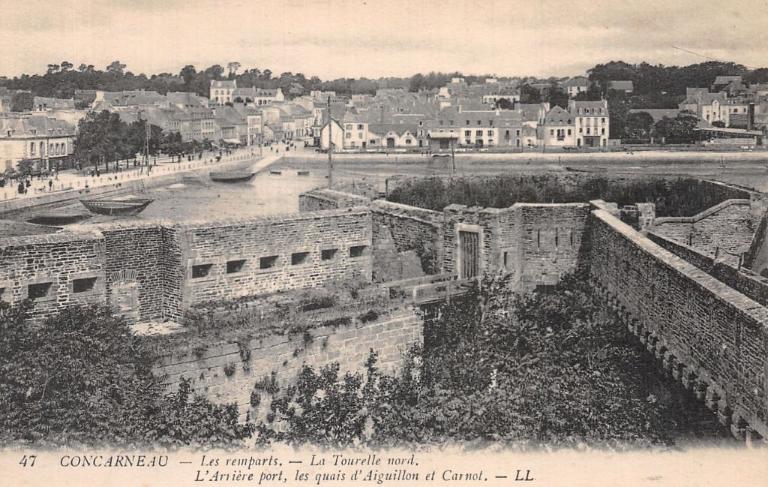 Les quais du port de Concarneau, avant-port et arrière-port (Concarneau)